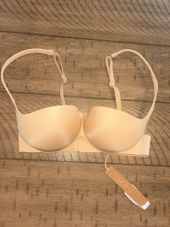 SKIMS Other - SKIMS Ultimate Push-Up Balconette Bra